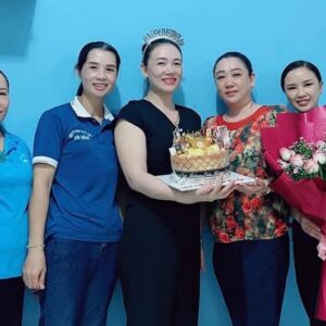 An Hoa`s ladies